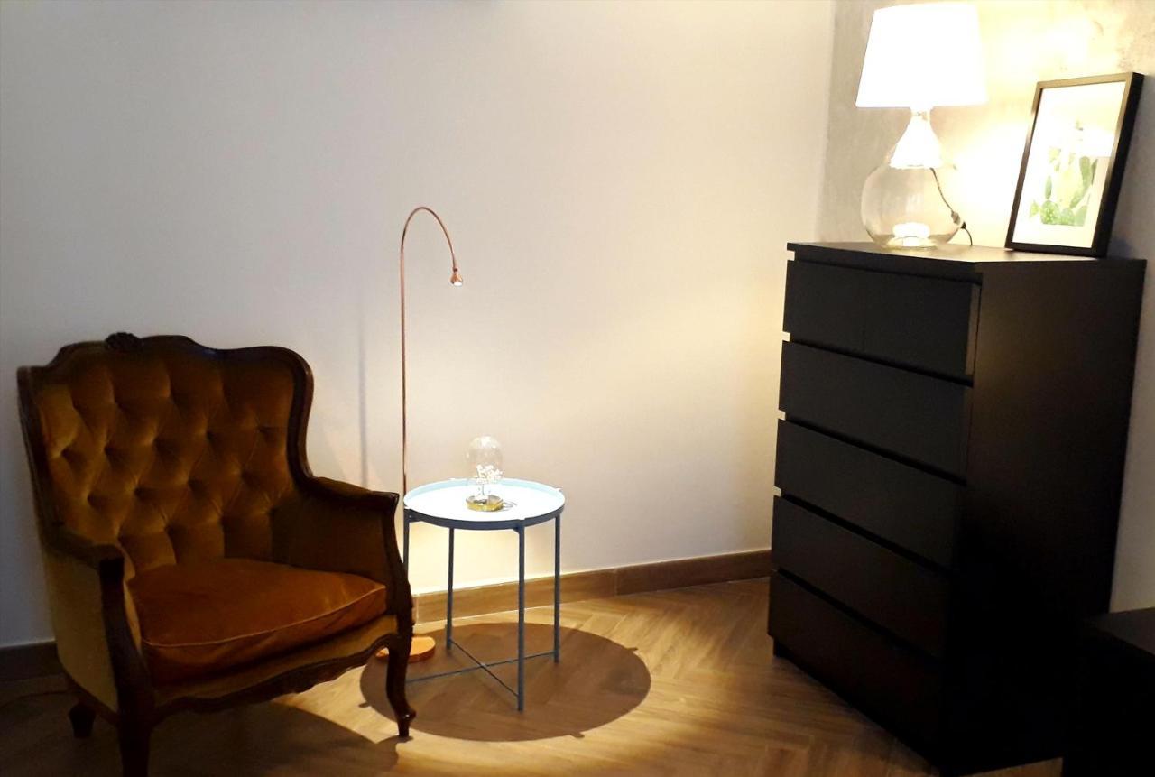 Etnea Street Apartment คาตาเนีย ภายนอก รูปภาพ